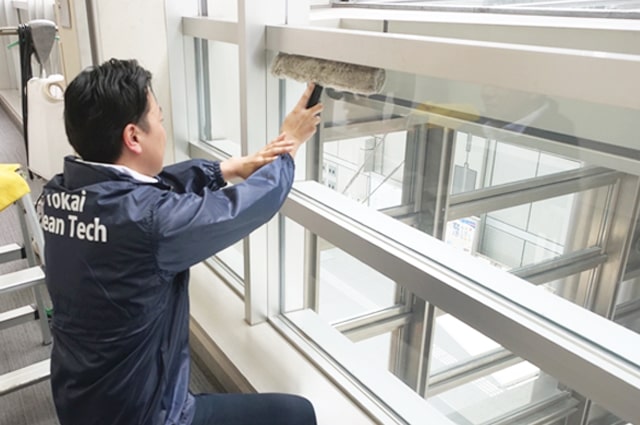 清掃サービスご利用の流れ:清掃作業